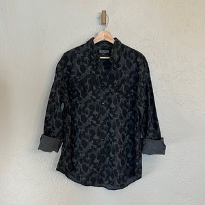 Staple gray camo shacket